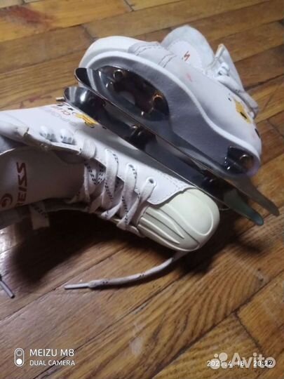 Коньки детские