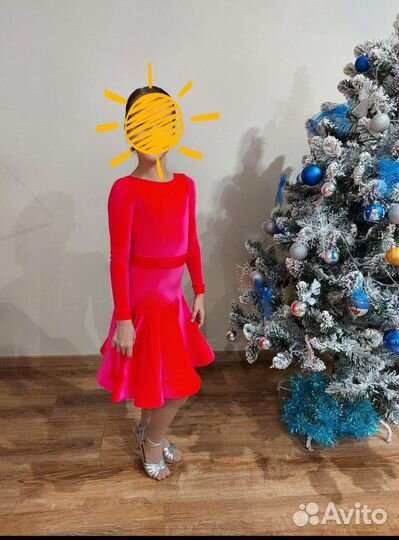 Рейтинговое платье для бальных танцев