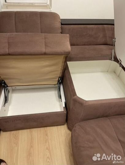 Большой угловой диван раскладной бу