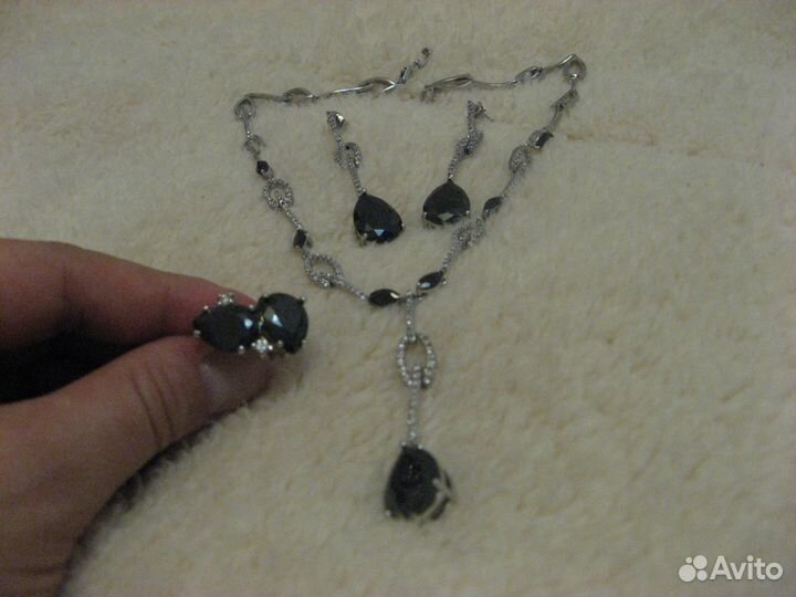Набор-колье, серьги, кольцо