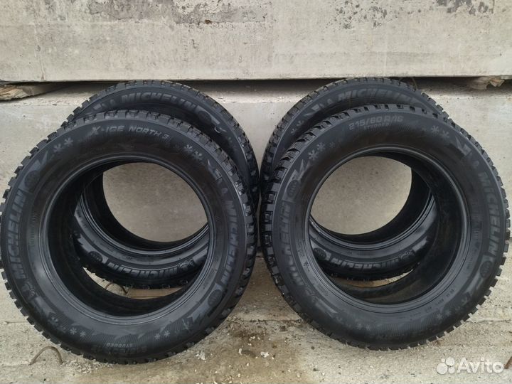 Michelin X-Ice North 3 215/60 R16