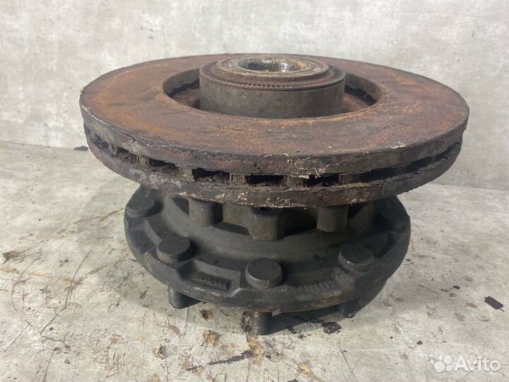 Ступица в сборе Scania R DC1215 2012