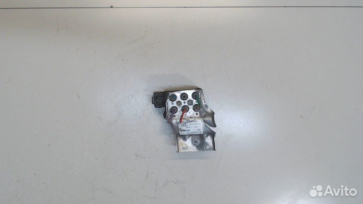 Блок клапанов Audi S8 (D3), 2008