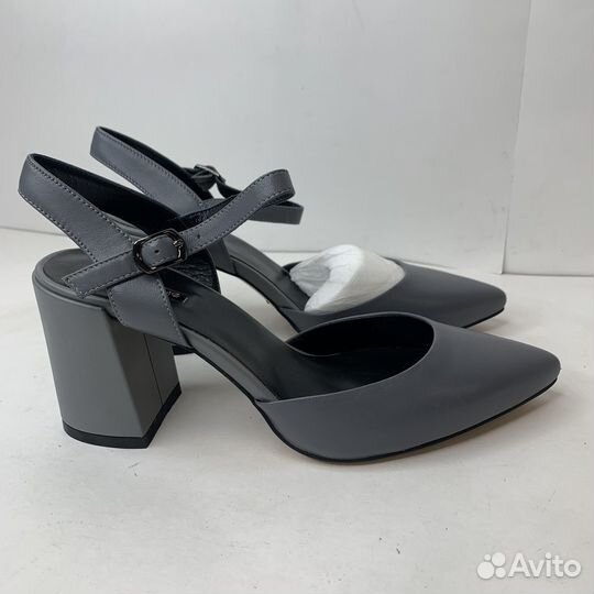 Босоножки женские 37 размер
