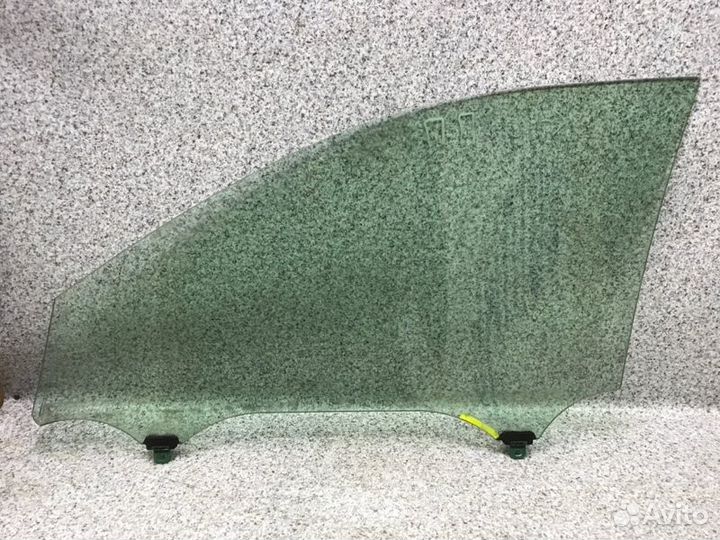 Стекло переднее правое Toyota Camry 40 2007