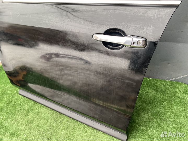 Передняя левая дверь Mazda cx-7