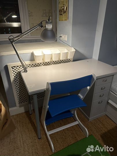 Письменный стол IKEA