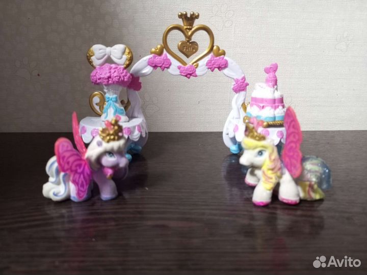 Filly лошадки