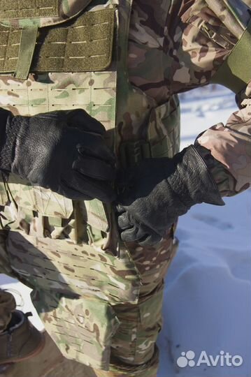 Бронежилет в полном комплек