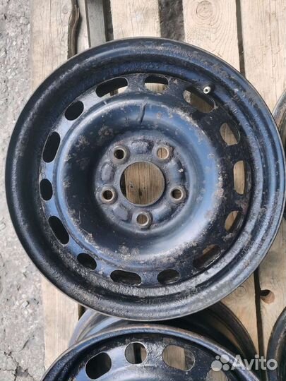 Диски R15 6J*15/5*114.3 ET43 D67.1 2шт