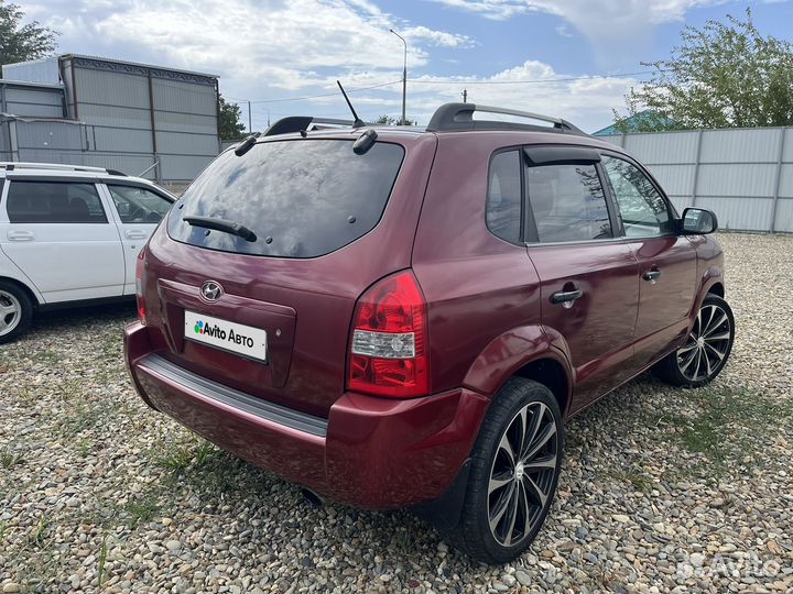 Hyundai Tucson 2.0 AT, 2005, 197 456 км