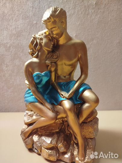 Статуэтка свидание влюбленых