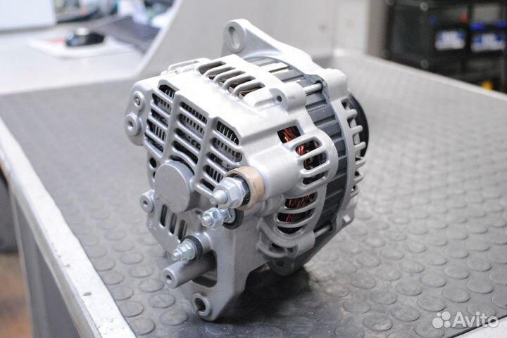 Генератор Renault Midlum, Premium 2 24V 80А