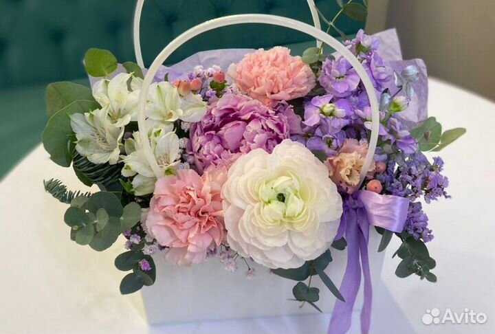 Букеты / доставка цветов / гвоздика