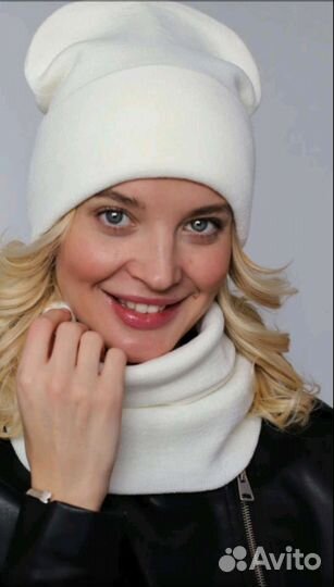 Комплект шапка и снуд женский