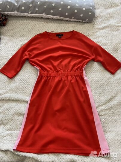 Нарядное женское платье 44 46