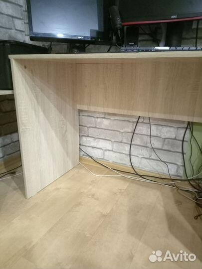 Компьютерный стол+тумбочка с ящиками, бу