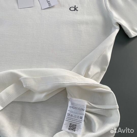 Calvin klein футболка белая