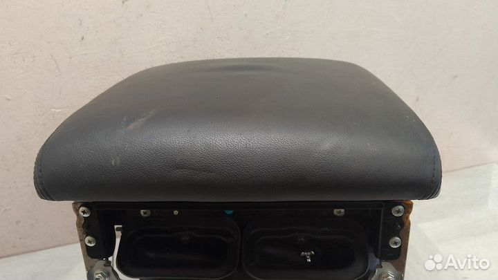 Холодильник Лексус LX 3