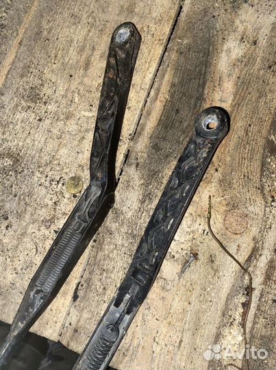 Поводок дворников bmw 3 E36