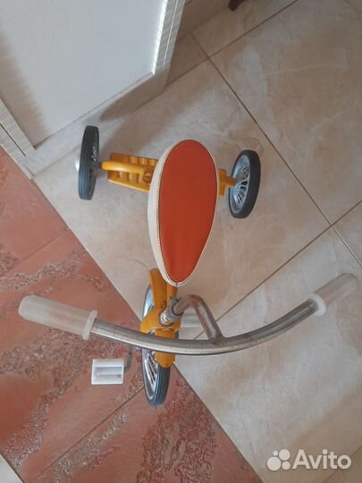 Трехколесный советский велосипед