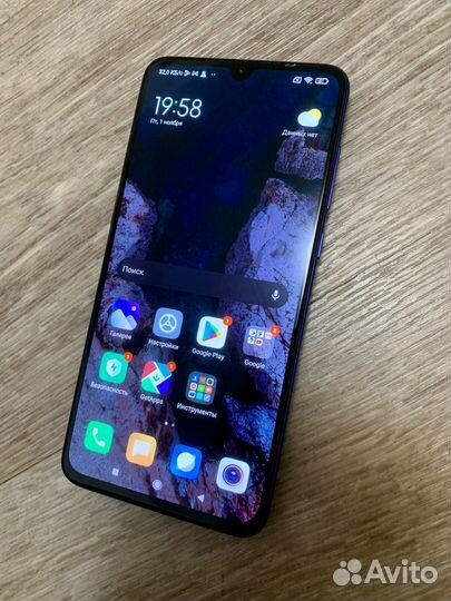 Xiaomi Mi 9, 6/64 ГБ