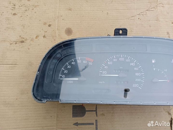 Панель приборов Renault Laguna 2.0