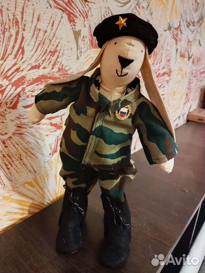 Заяц Тильда -подарок на 23 февраля