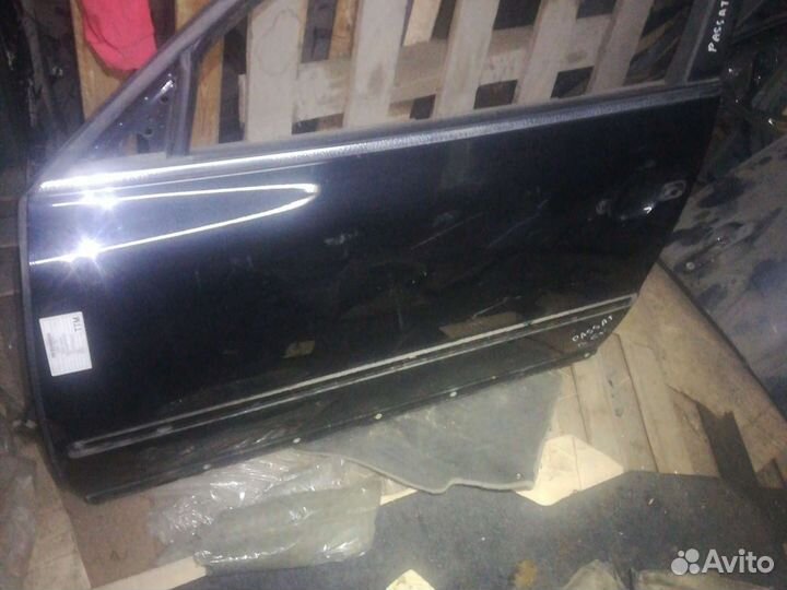 Дверь передняя левая пассат б5 б5+