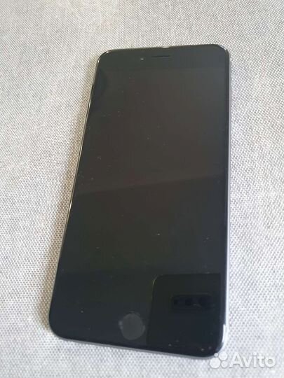 Мобильные телефоны iPhone 6s