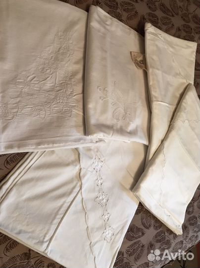 Пододеяльники и простыни. Читайте текст