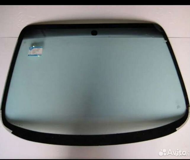 Лобовое стекло Шевроле Авео 2004-2006