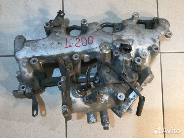 Коллектор впускной Митсубиси L200 (KB) 2006-2016