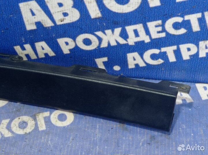 Накладка рамки двери Ford Focus 3 седан iqdb 2012