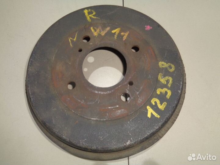Тормозной барабан nissan PNW11 зад право
