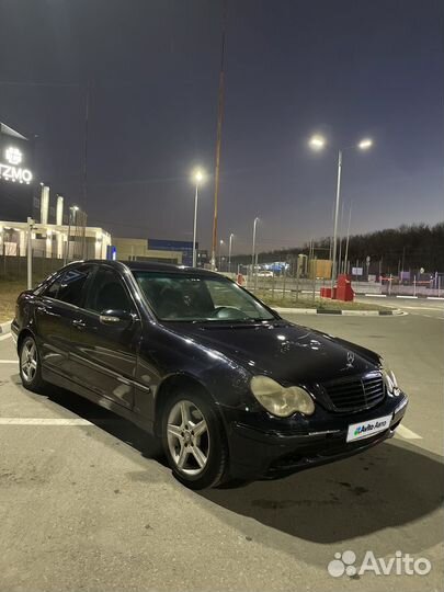 Mercedes-Benz C-класс 2.6 AT, 2000, 200 000 км