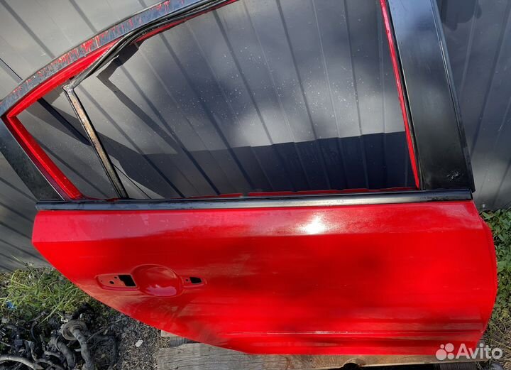 Дверь задняя правая mazda 3 BK седан