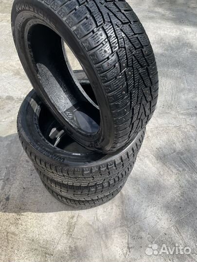 Roadstone Winguard WinSpike 215/50 R17