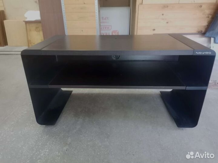 Тумба под телевизор