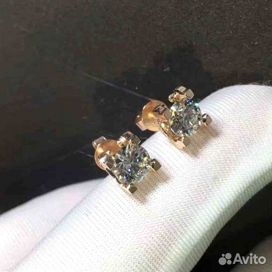 Серьги C DE Картье из розового золота 0,91ct