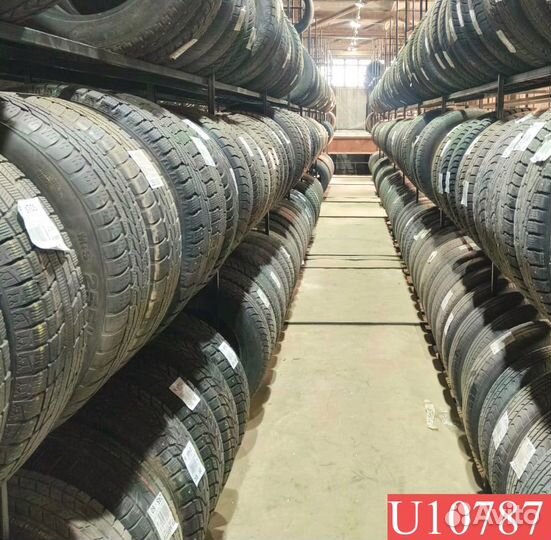 Nokian Tyres Hakkapeliitta R 215/65 R16 102M