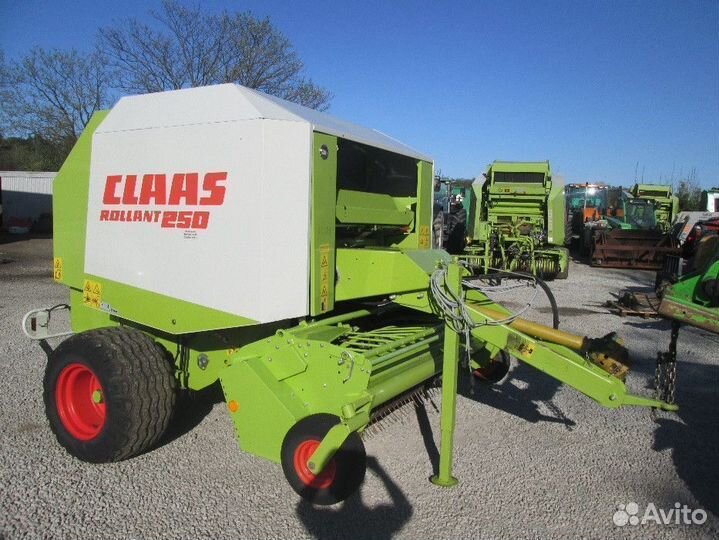 Пресс-подборщик Claas Rollant, 2001