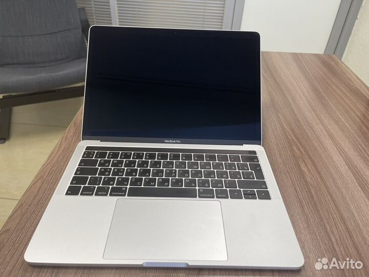 Macbook pro 13 touch bar 512gb