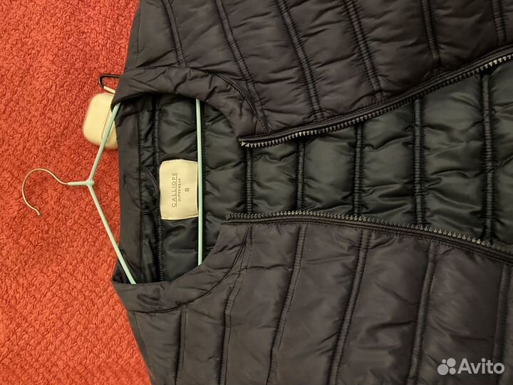 Женская демисезонная куртка s