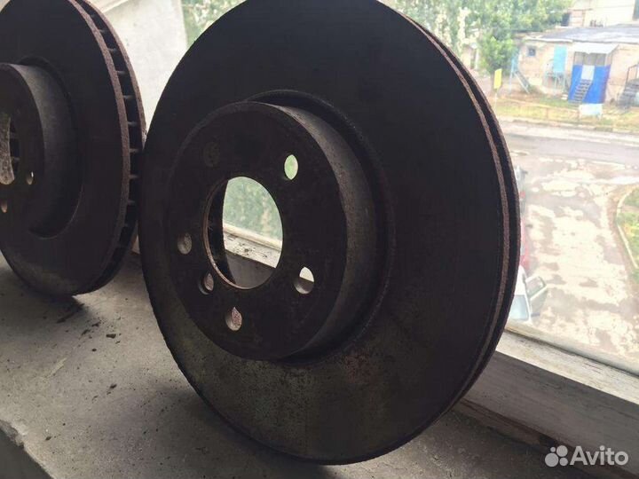 Диски тормозные передние BMW X5 E53