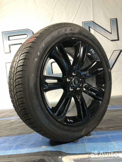 Комплект колёс R20 Range Rover Velar L560 RDynamic