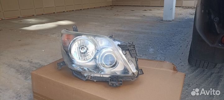 Фара Тойота Ленд Крузер Прадо 150 AFS 2009-2013г