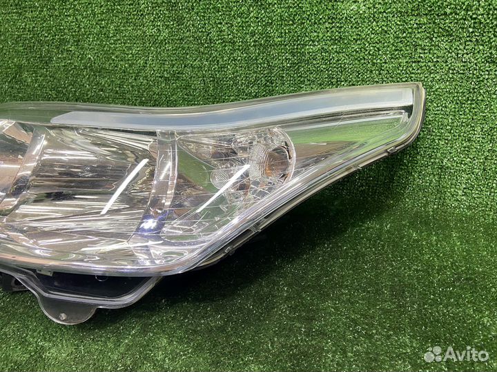 Фара передняя левая Citroen C4