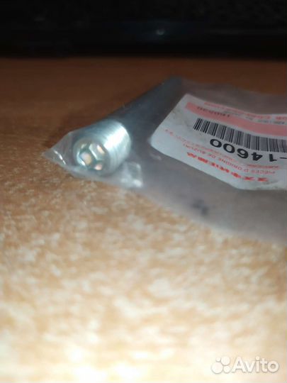 Направляющая держатель колодок suzuki skywave