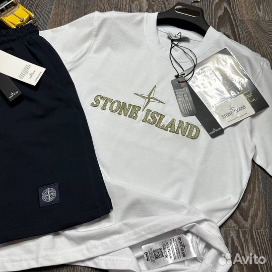 Летний костюм (футболка и шорты) Stone island